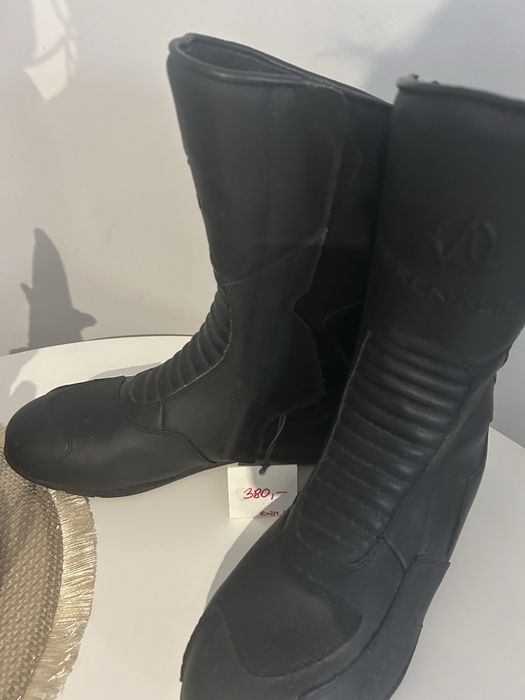 Wysokie buty motocyklowe