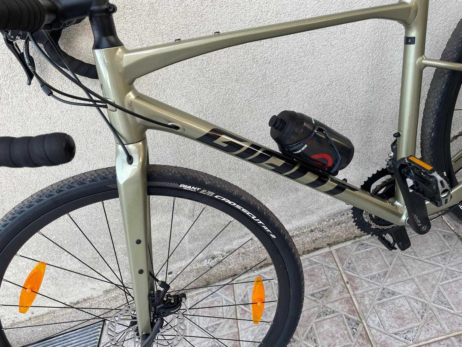 Giant Revolt 2 2024 (M) – 400 km | Pneus GP5000 + Pedais Shimano