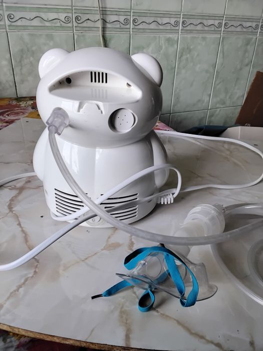 Предлагаю к продаже аппарат для инголяции лекарствених веществ.