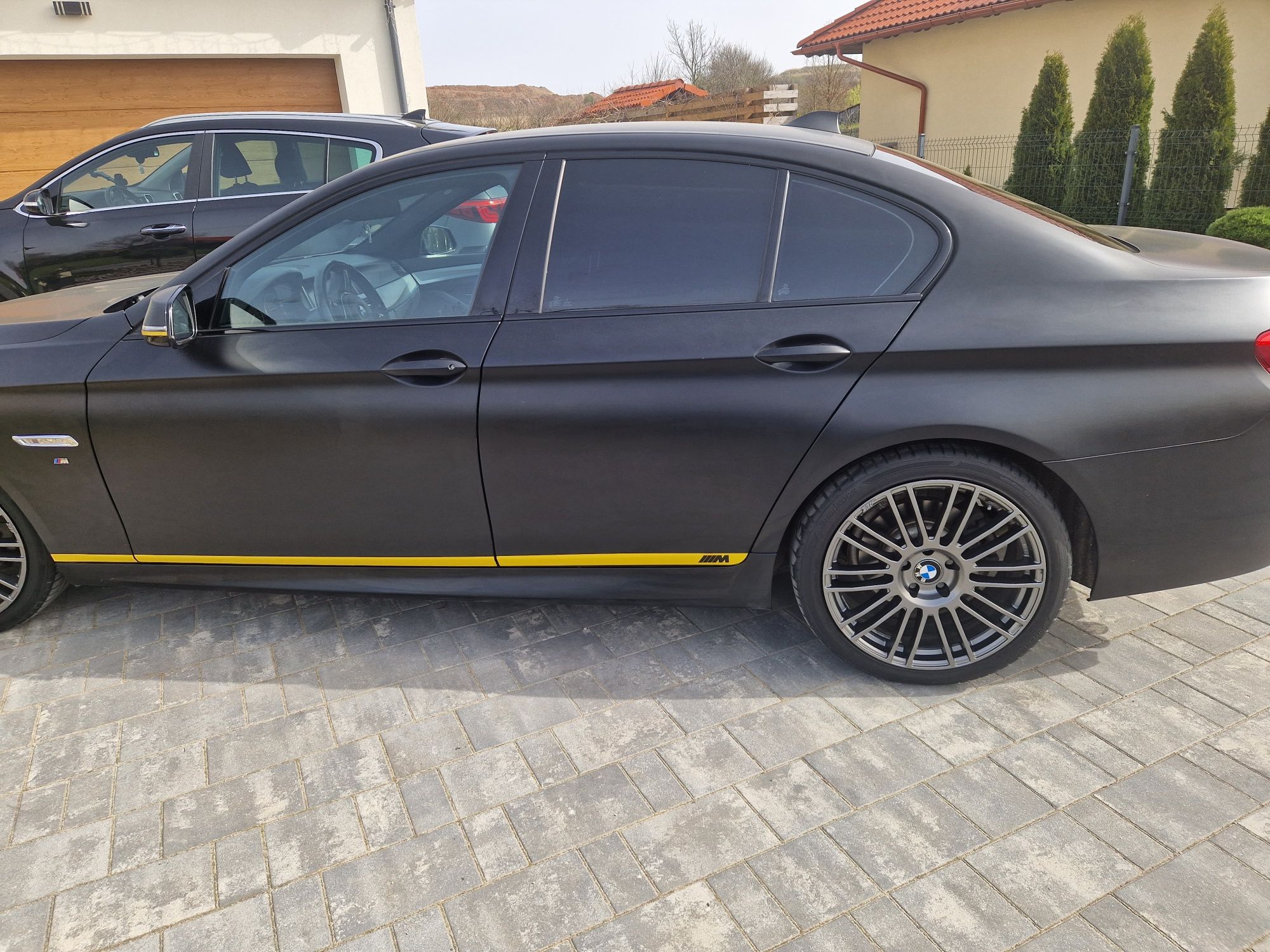 BMW F10 MPAKIET czarny mat