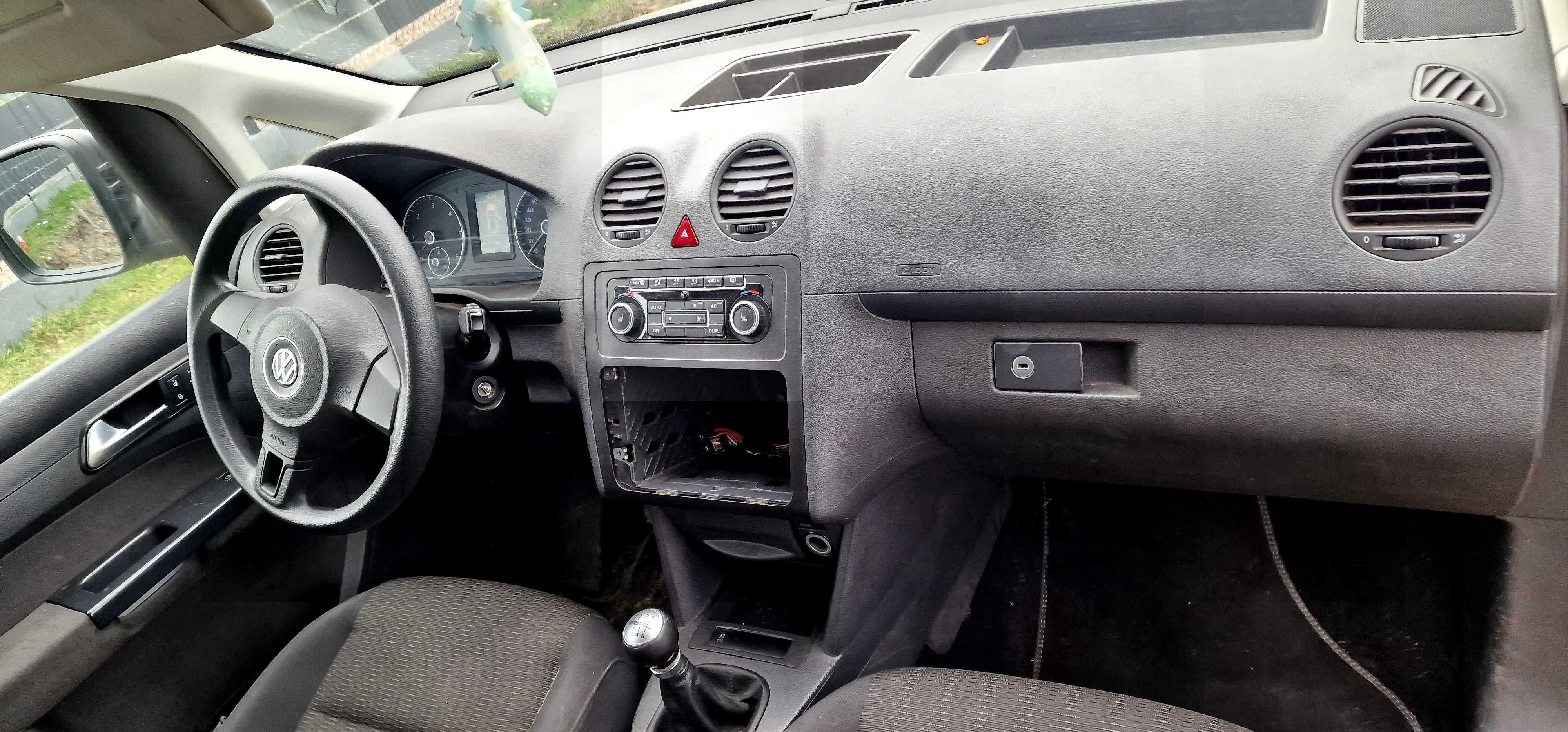 Volkswagen Caddy 1598.00 tdi 2012 rok