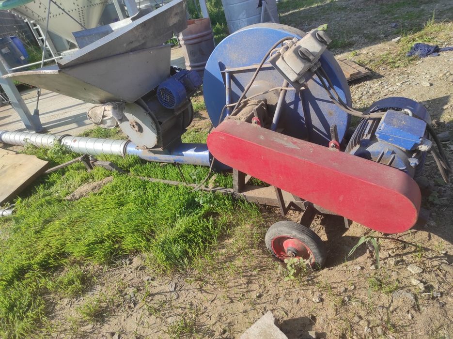 Dmuchawa ssąco tłocząca do zboza