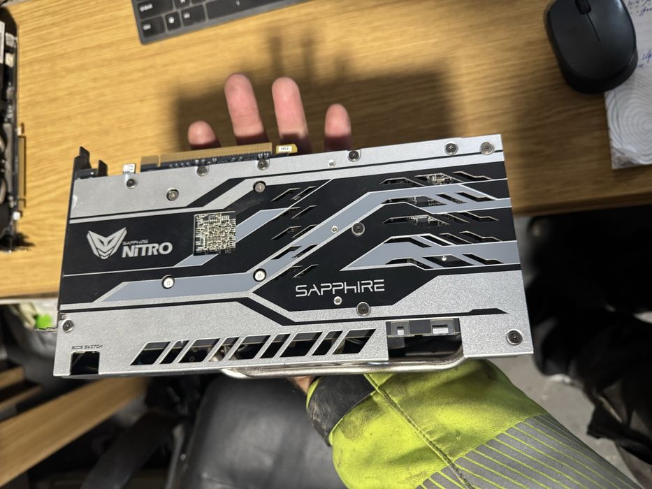 Відеокарта rx570 8gb