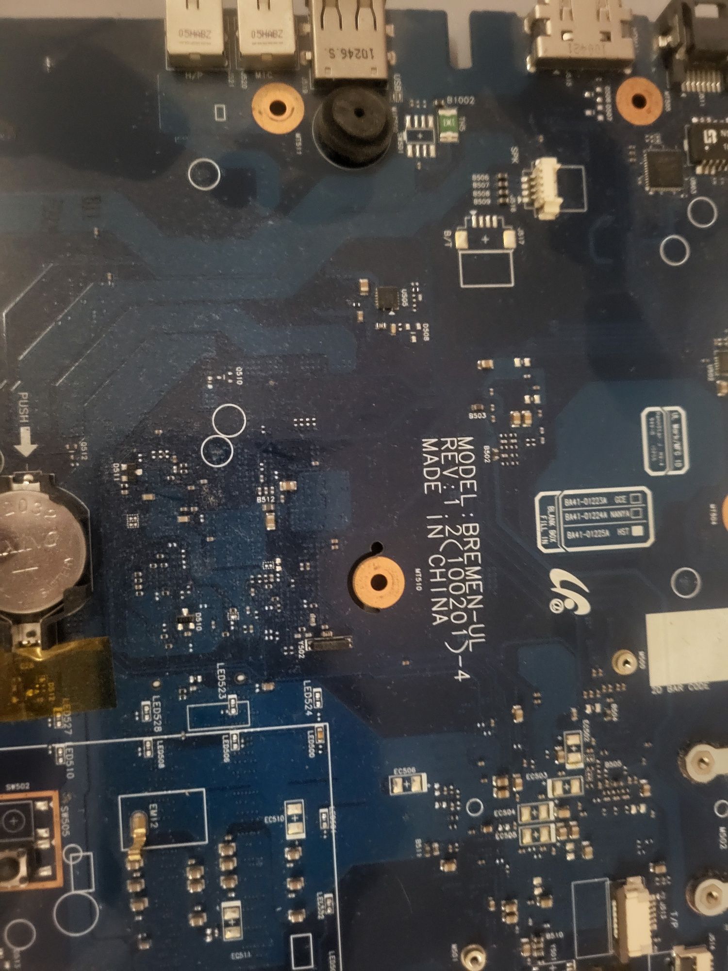 Sprzedam tylną klapę Matrycy do Laptopa Samsung R530