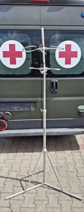 Stojak na kroplówki składany wojskowy