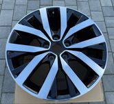 Oryginalna Felga Volkswagen 18" 8J ET50 5X120 7E0 Toluca