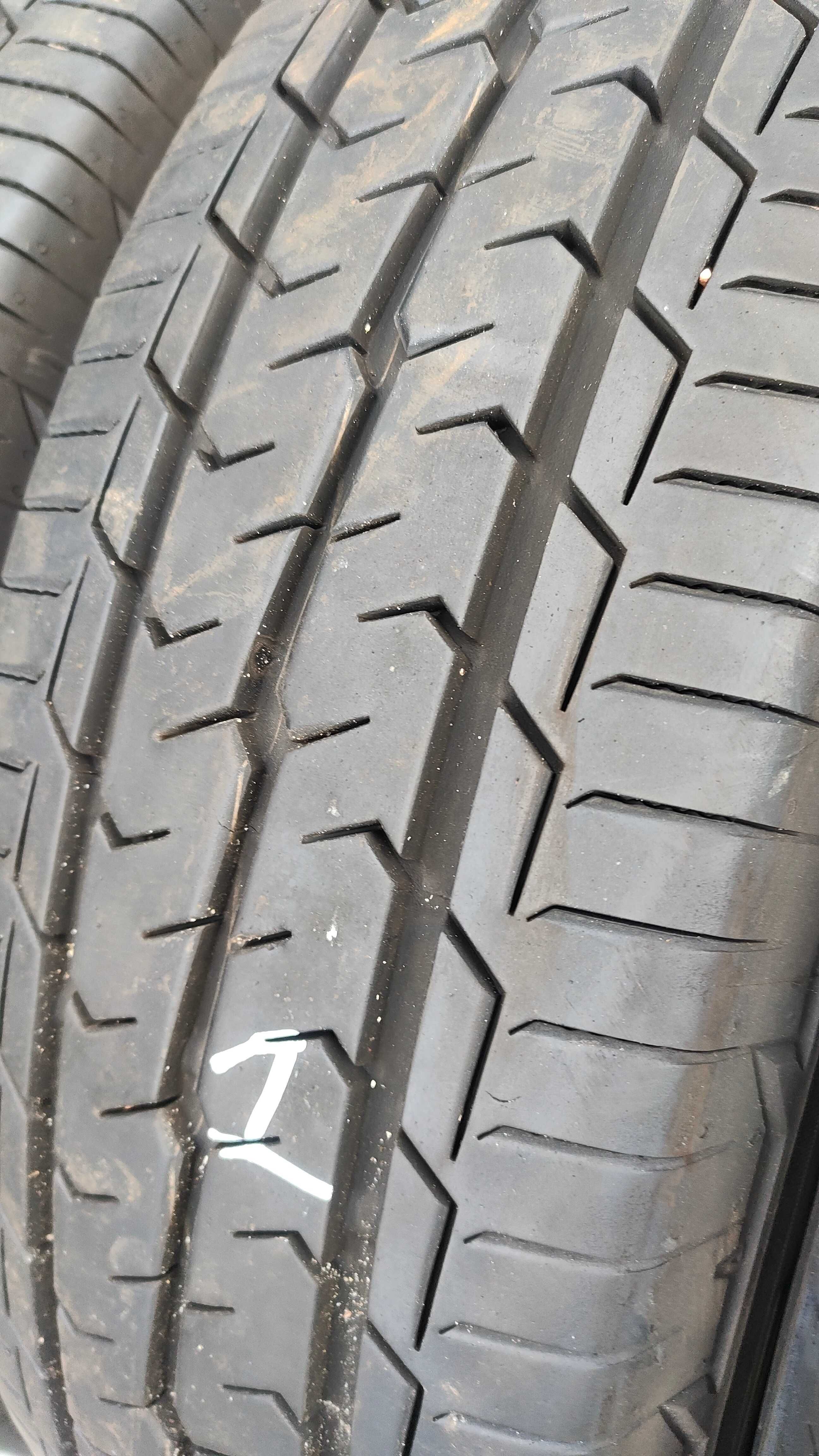 Opony Letnie 205/75/16C Toyo 2022/23r 8mm Blizniak Sprinter Iveco