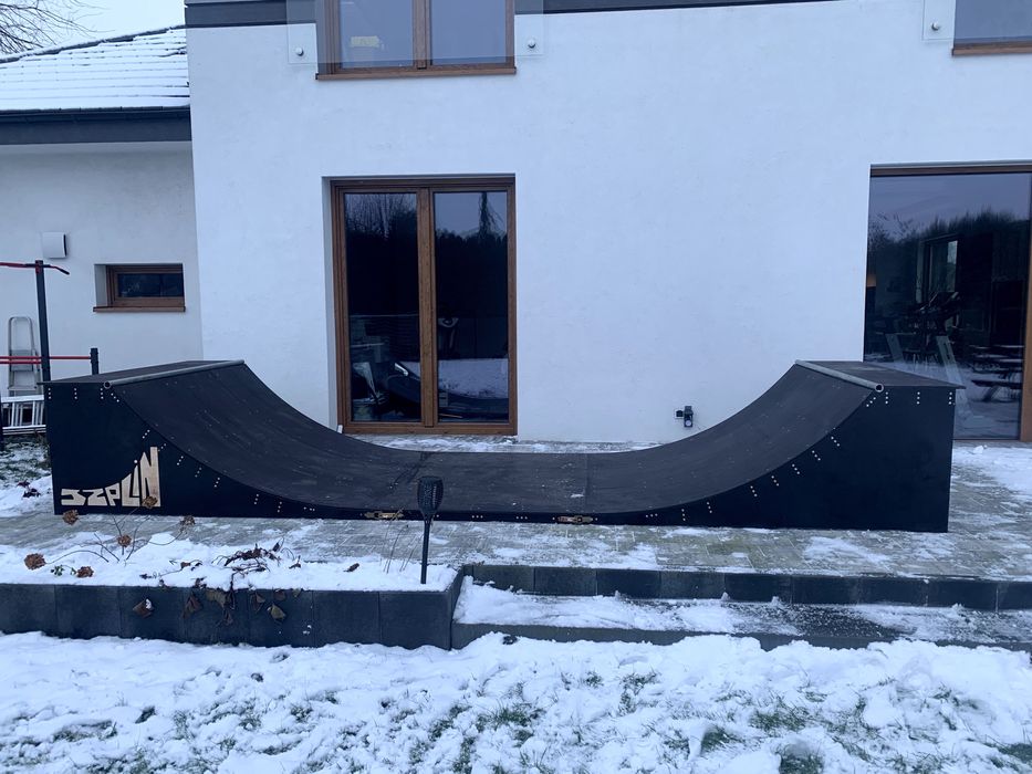 Minirampa wodoodporna całoroczna zewnętrzna DIY Szplinramps Skatepark