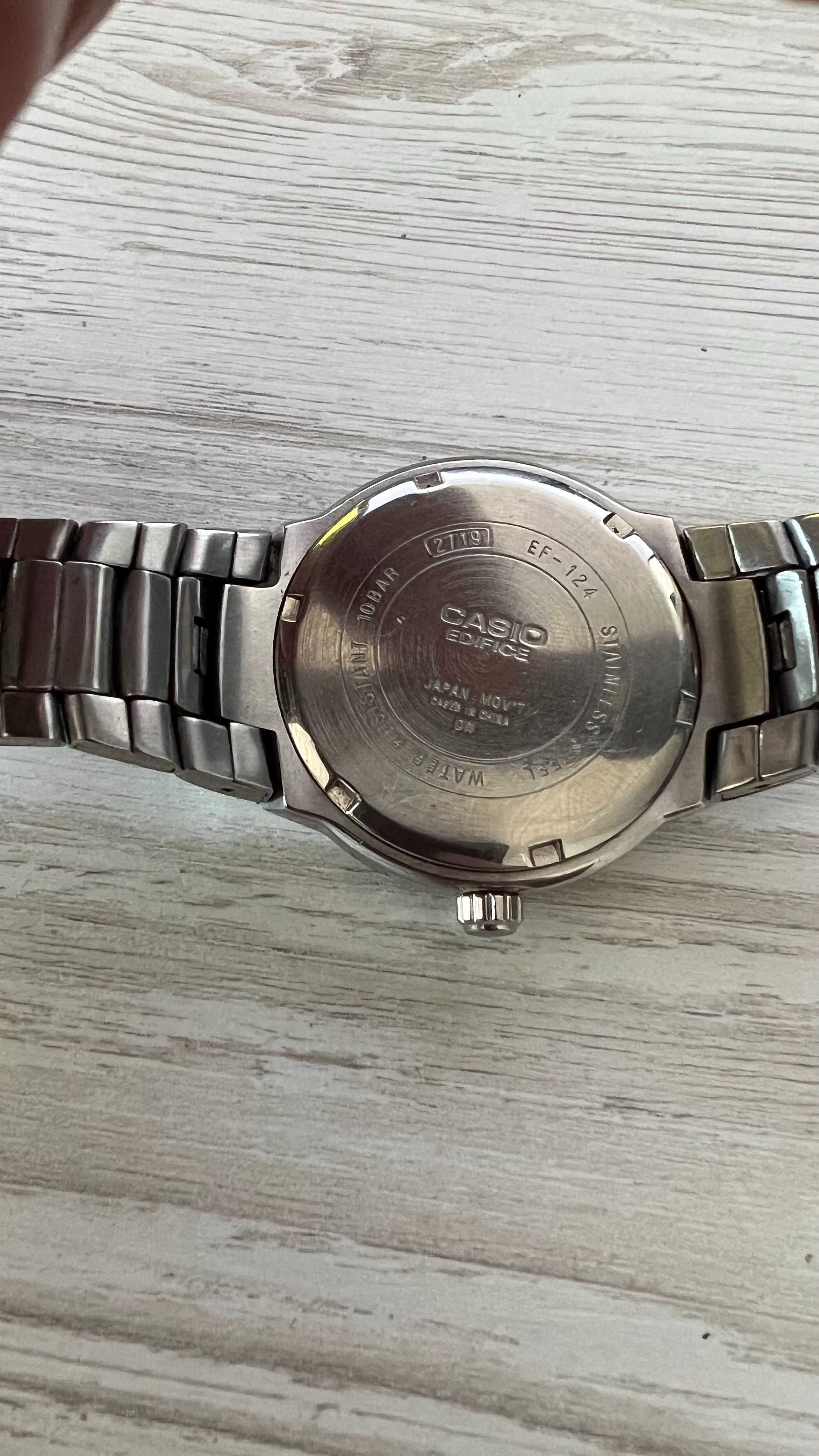 Чоловічий годинник (мужские часы) CASIO Ediface EF-124