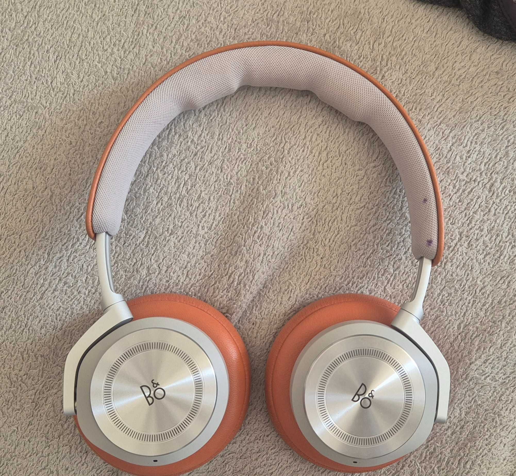 Аудіофільські навушники  Bang & Olufsen  наушніки гарнітура