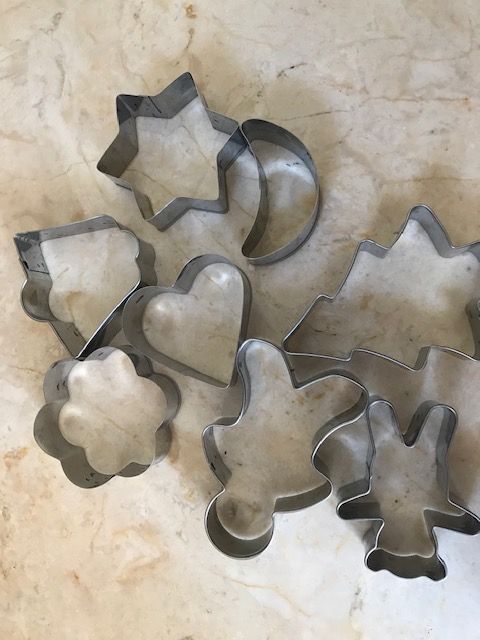 Caixa com 8 formas de natal para bolachas - nunca usadas