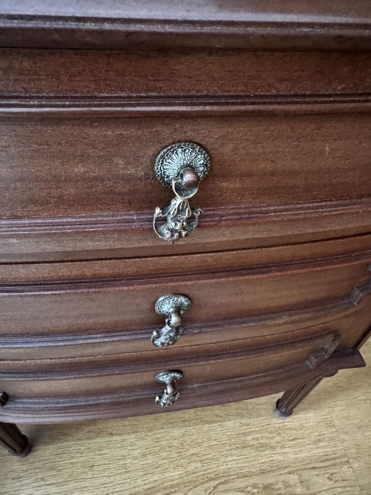 Mesa de cabeceira