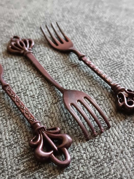 Десертні виделки для стильного сервірування столу