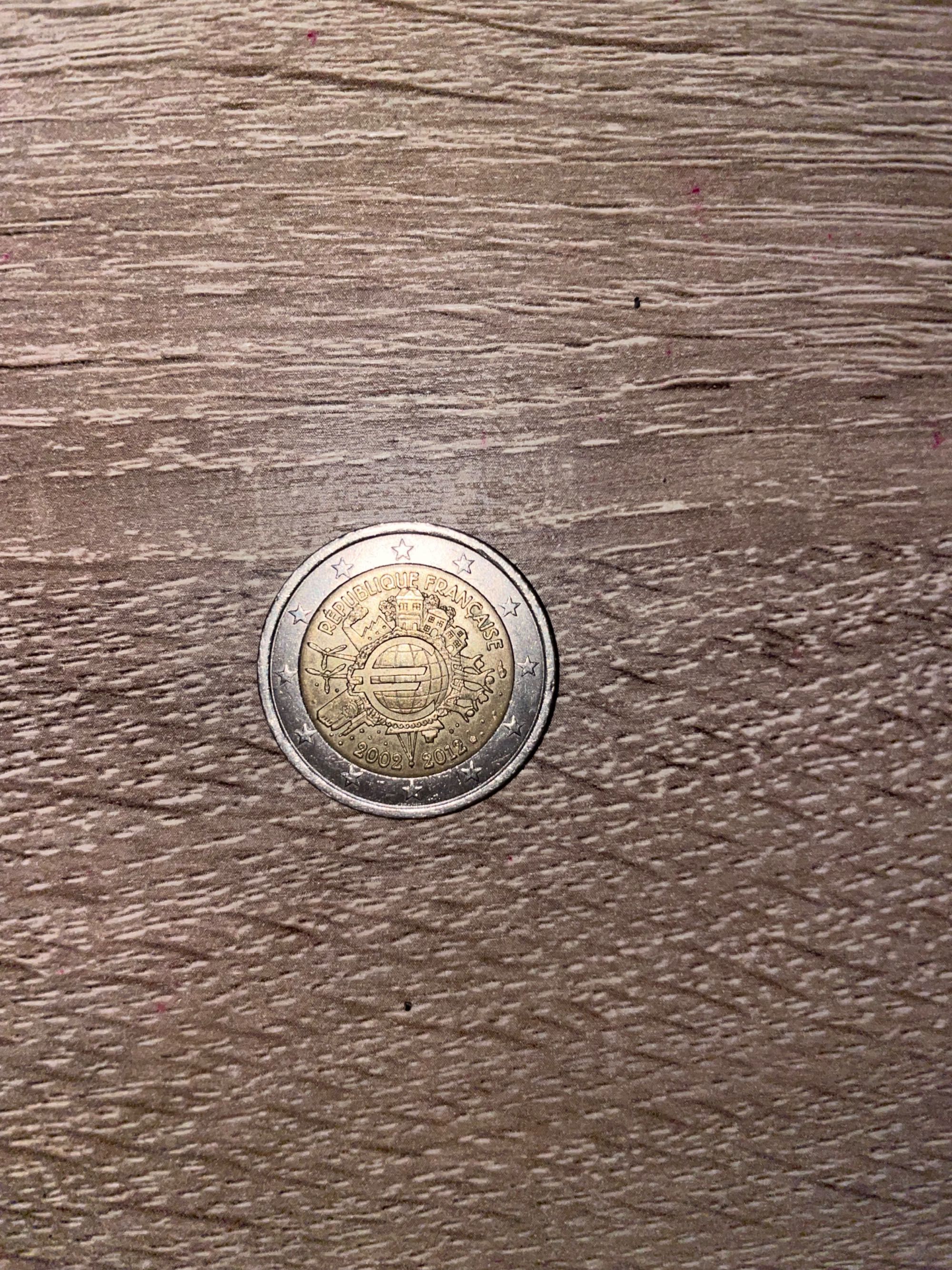 Moeda de 2€ Disponível