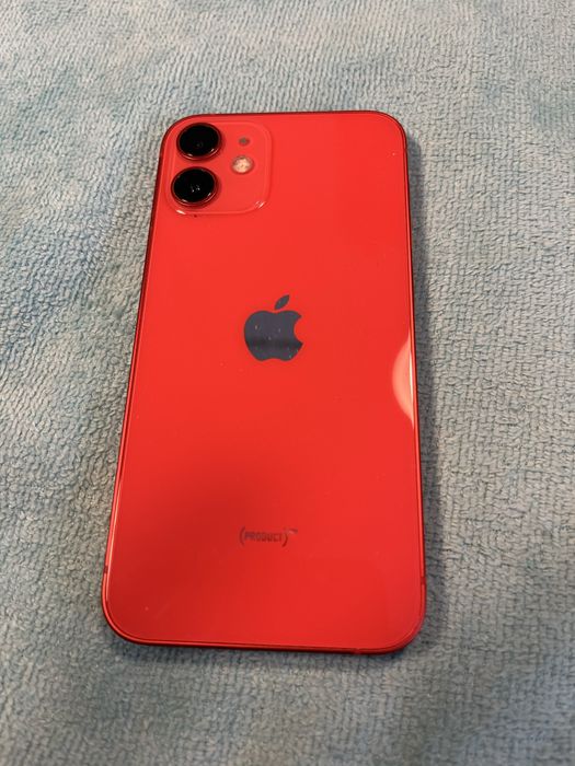 Iphone 12 mini com acessorios