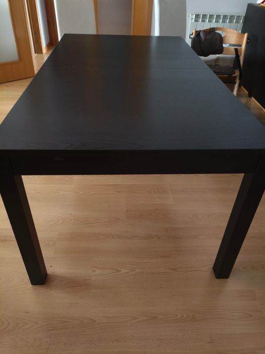 Mesa extensivel preta strandtorp IKEA