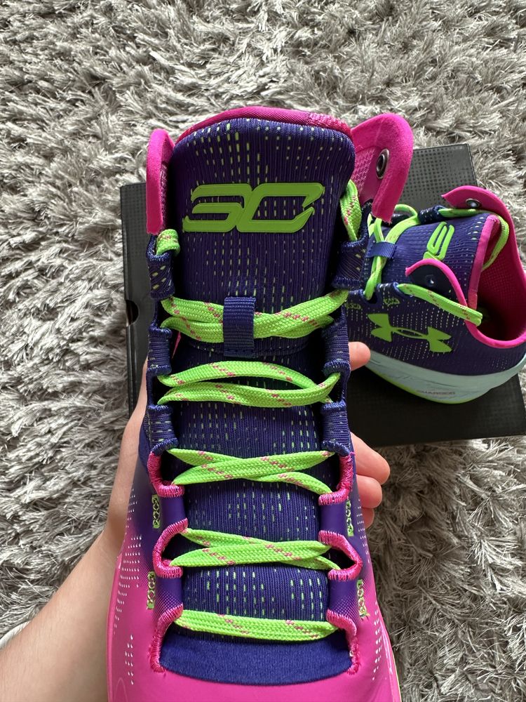 (43) Under Armour Curry 2 Retro Northern Lights