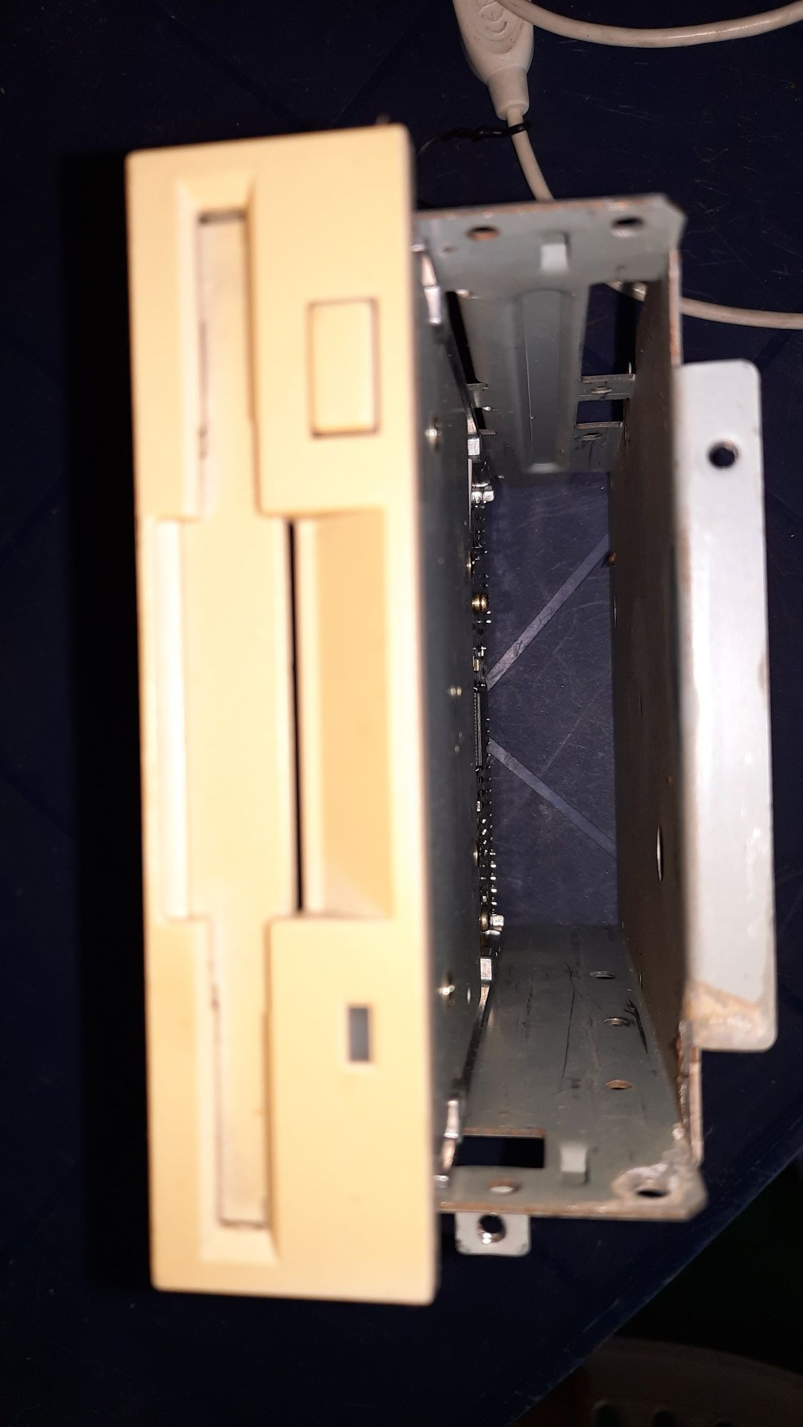 Napęd 1,44Mb Retro PC sprawne blacha mocowania