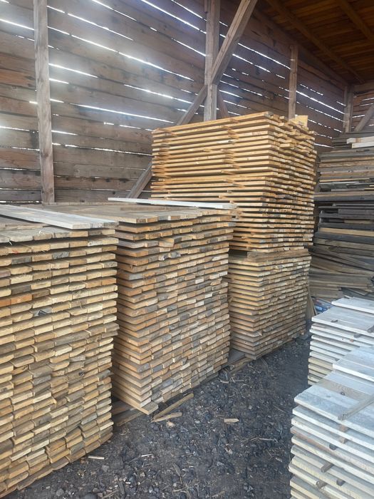 Дошка суха, пиломатеріали