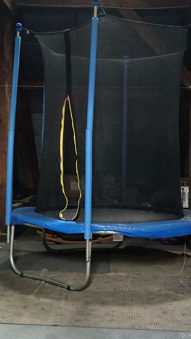 Trampolina dziecięca