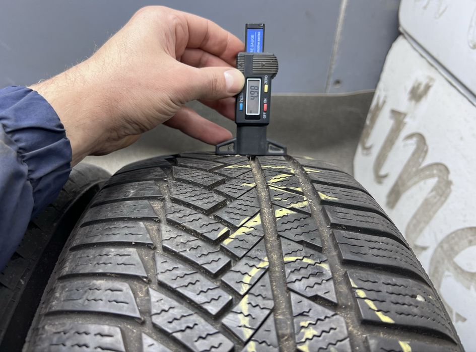 Шини ~5мм зима 235 45 R17 Continental Winter Contact TS850P зимові