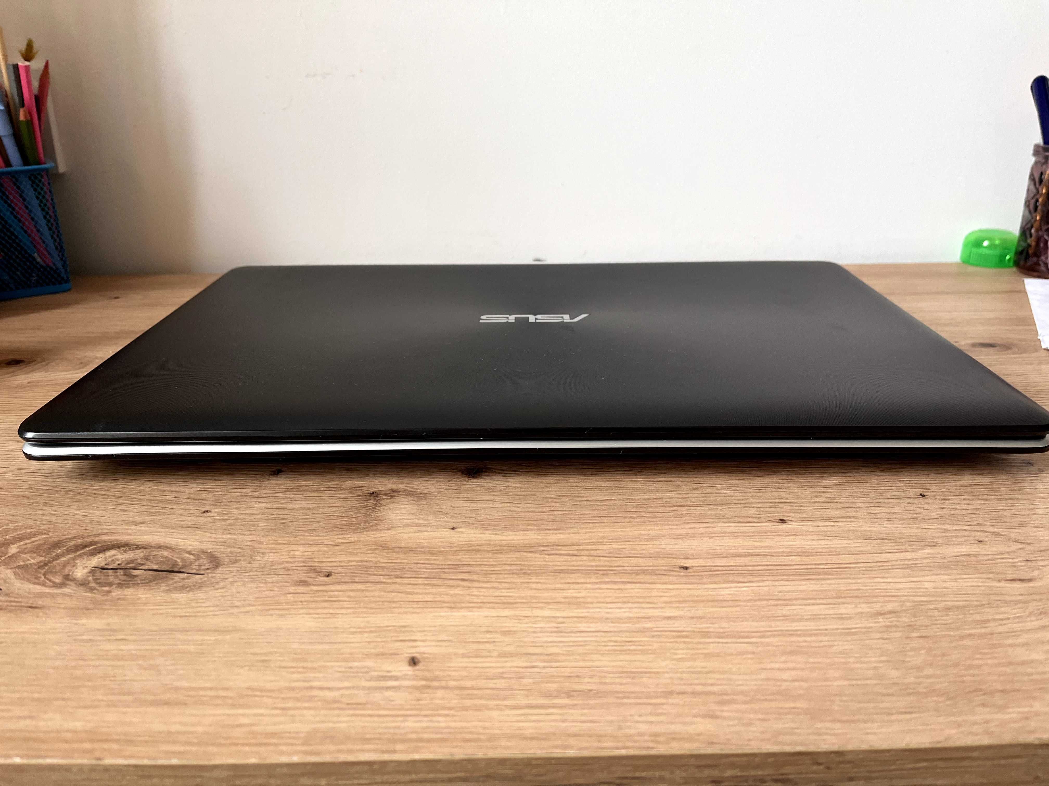 Ноутбук ASUS Екран 17.3 Intel Core i7