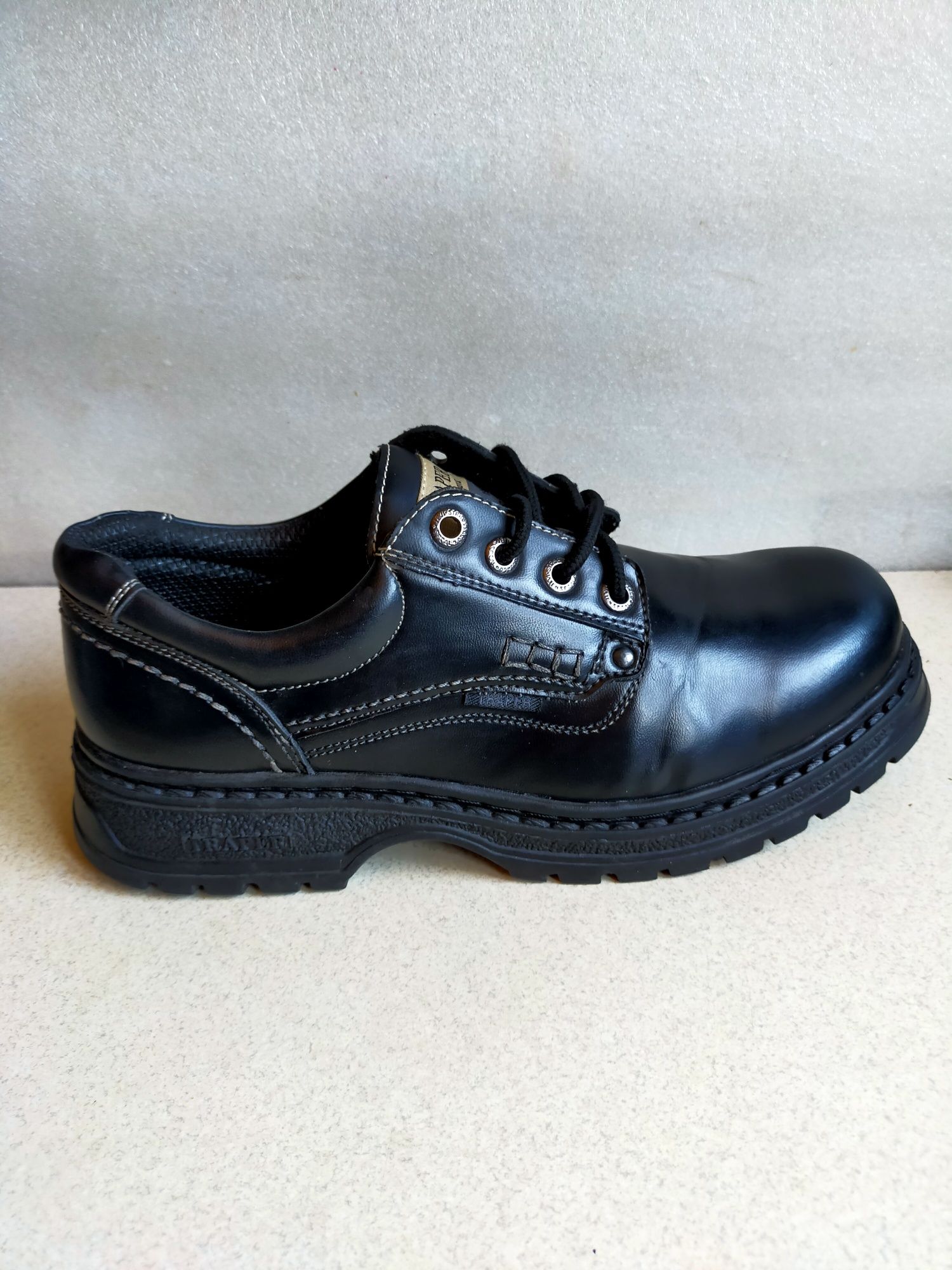 Buty trapery terenowe 45