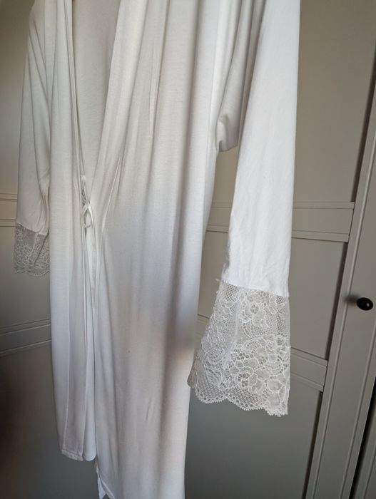 Szlafrok biały M koronka ślub wesele
