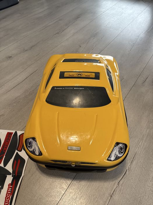 Walizka autko puccini