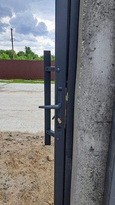 Відїздні ворота Двигуни.Наповнення воріт.ЖалюзіРанчоШтахети.Профнастил