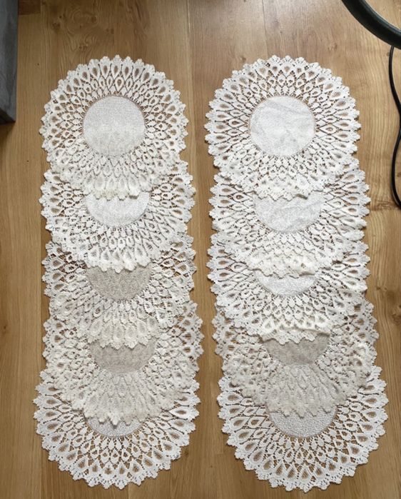 Nowe serwetki komplet 10 sztuk ecru ażurowe 28cm polska produkcja