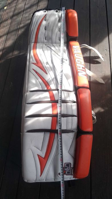 Щитки хокейні захисні воротаря