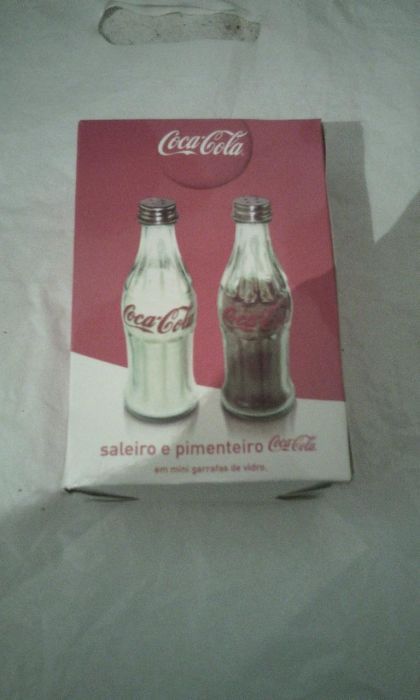 Saleiro e pimenteiro coca cola