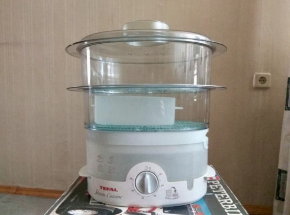 Пароварка Tefal VC 1001 проста в использовании, качественная НОВАЯ