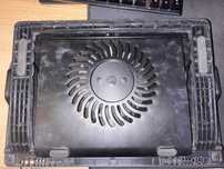 Cooler pad usado para portáteis