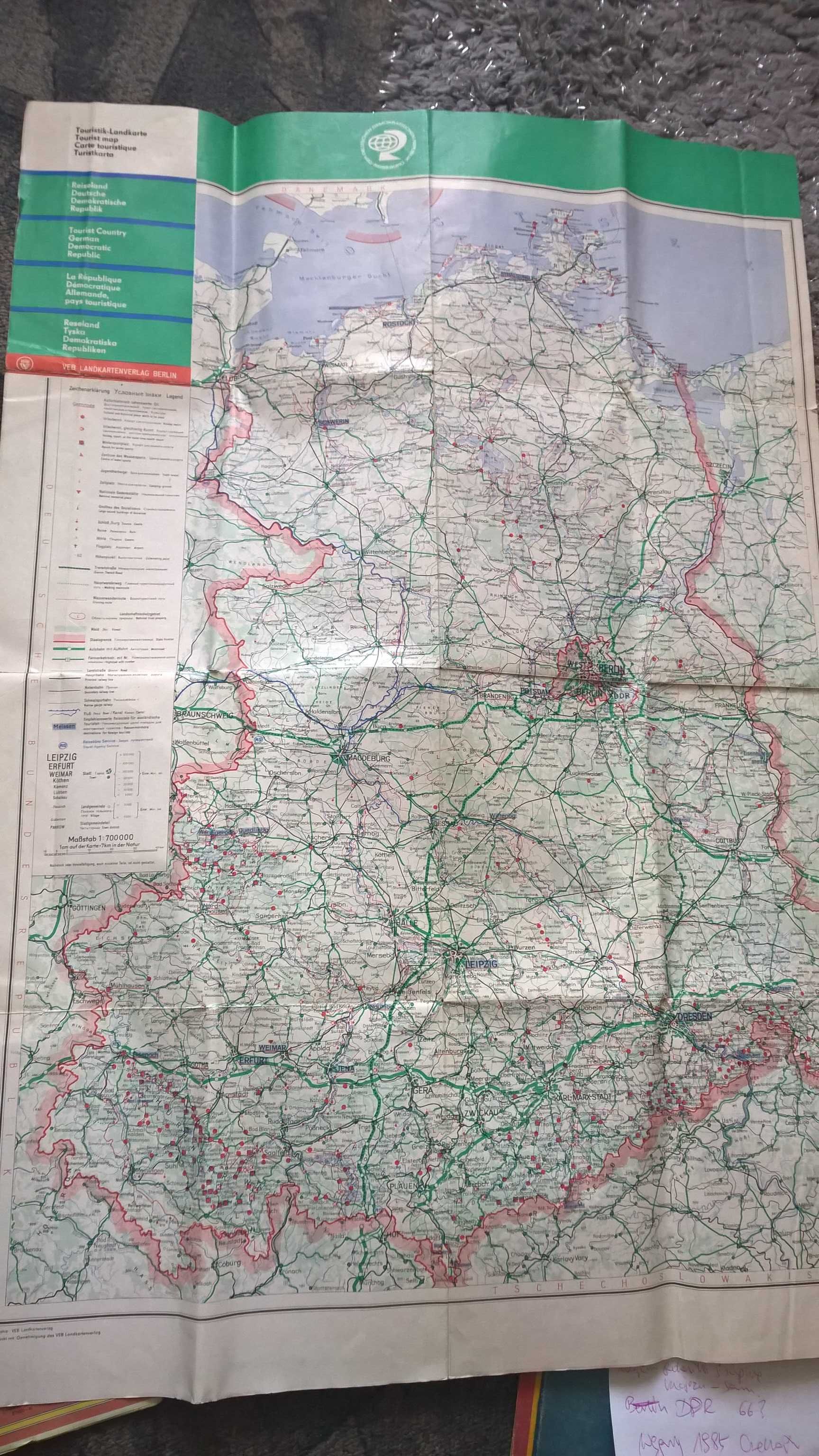 Stare mapy, plan Warszawy, DDR,Węgry, Czechosłowacja.