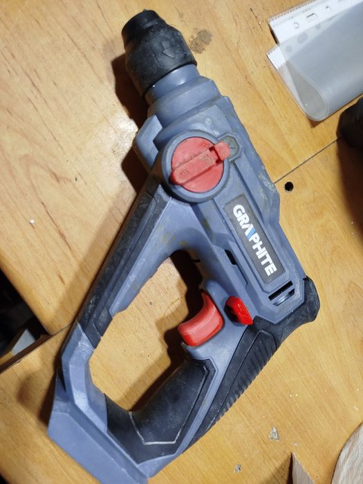 Wiertarka udarowa Graphite energy 18v 58g009