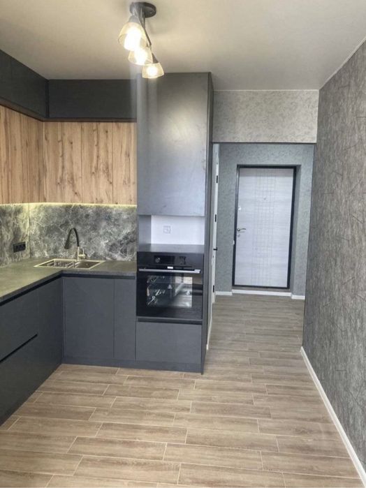 Ремонт 2025 года! ЖК СКАЗКА! Продам 1 к. квартиру 41м2 Никто не жил!