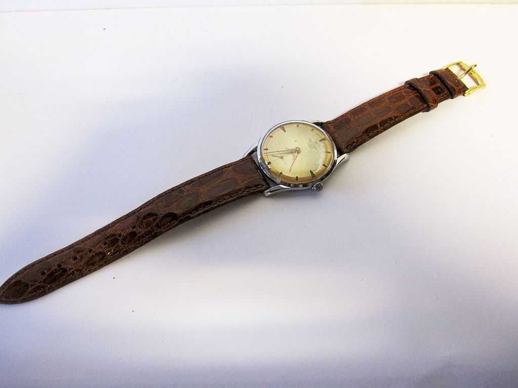 vintage relógio de pulso-DELVINA Super 17 Rubis antimagnetic-trabalha