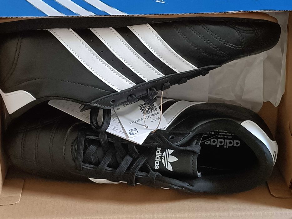 Sapatilhas Adidas taekwondo