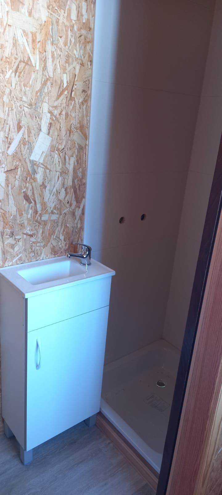 Contentor habitável wc cozinha cama roupeiro