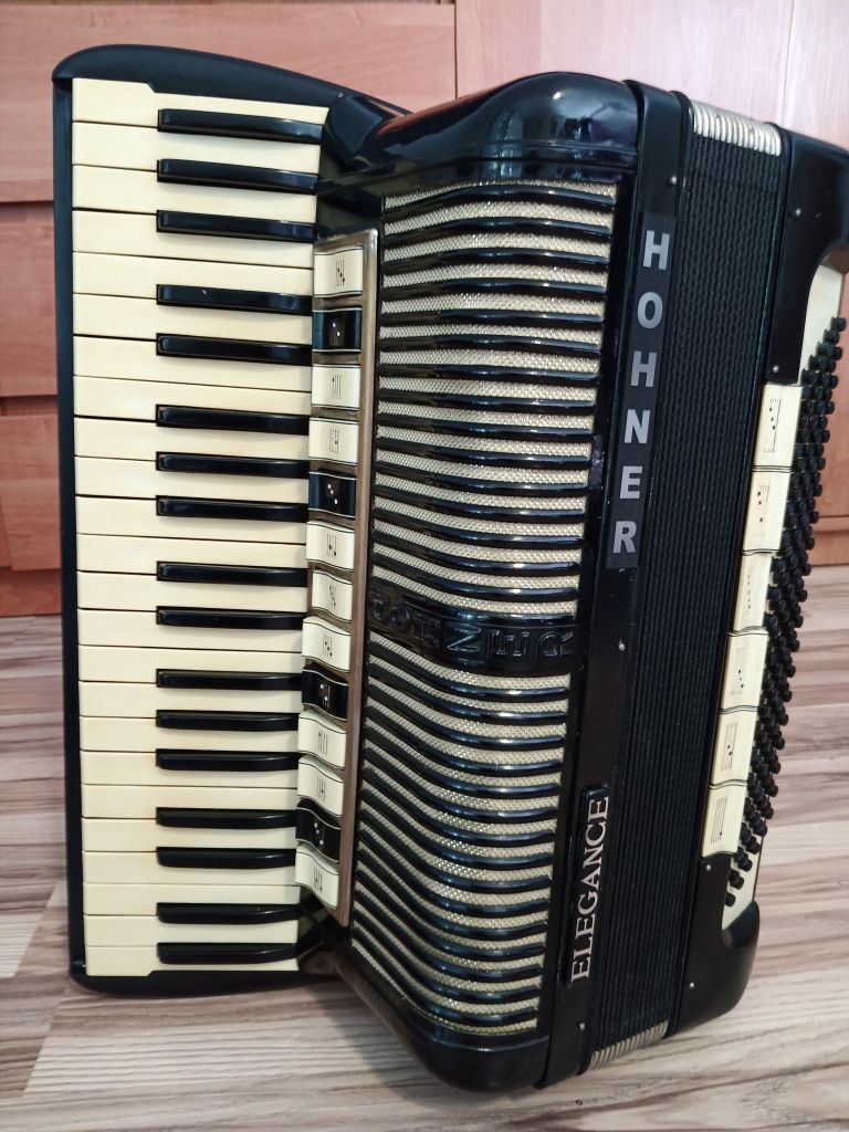 Sprzedam akordeon Hohner