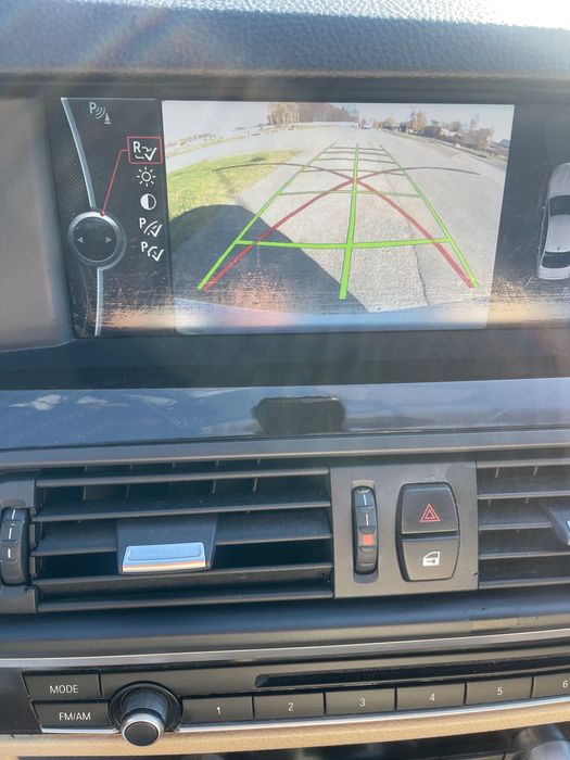 Автомобіль BMW 5 2012 року