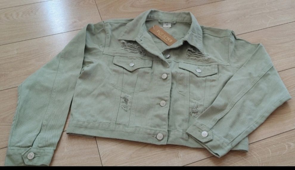 Oliwkowa Katana/kurtka jeansowa.