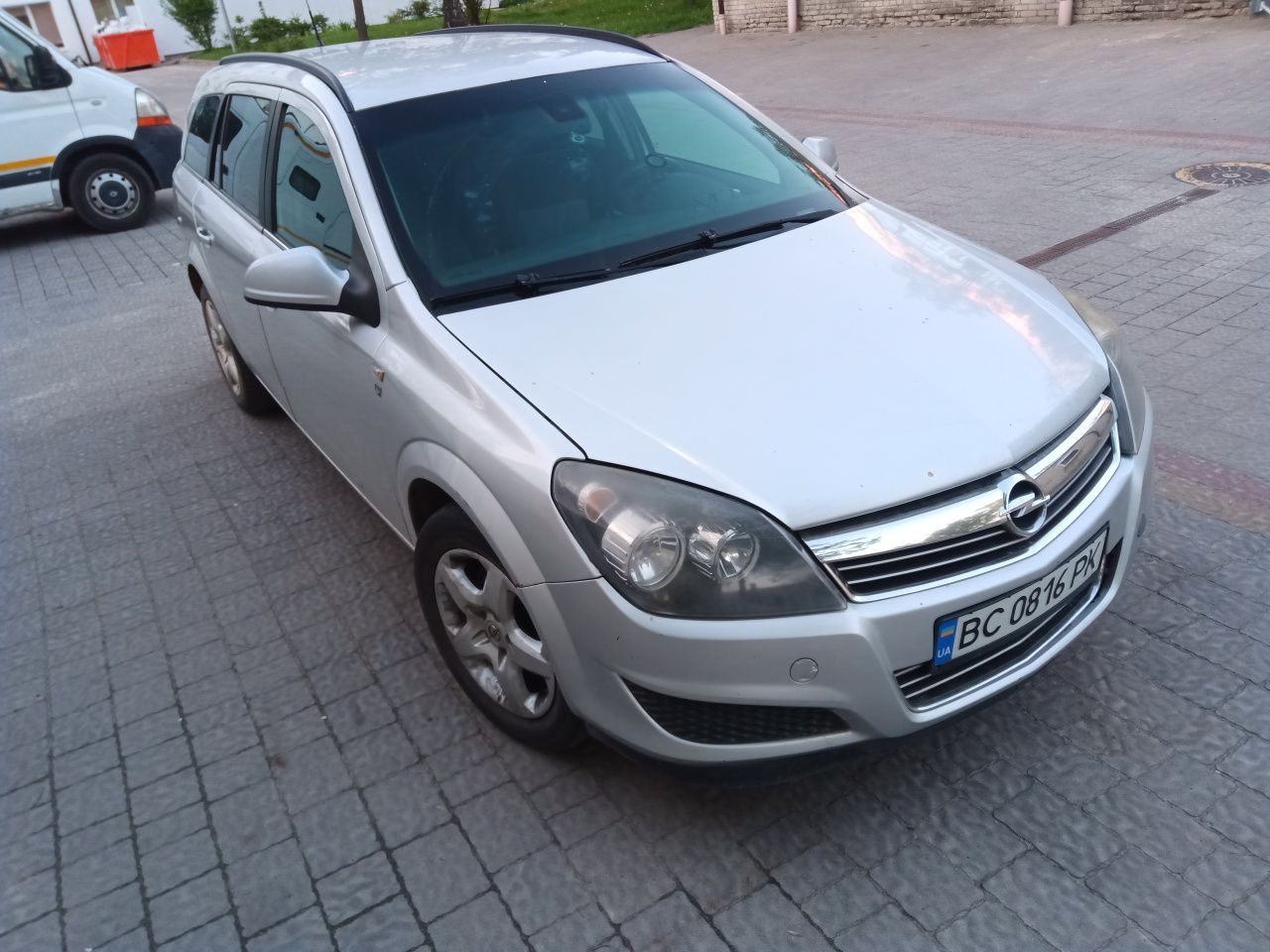 Opel Astra 2010 універсал, дизель