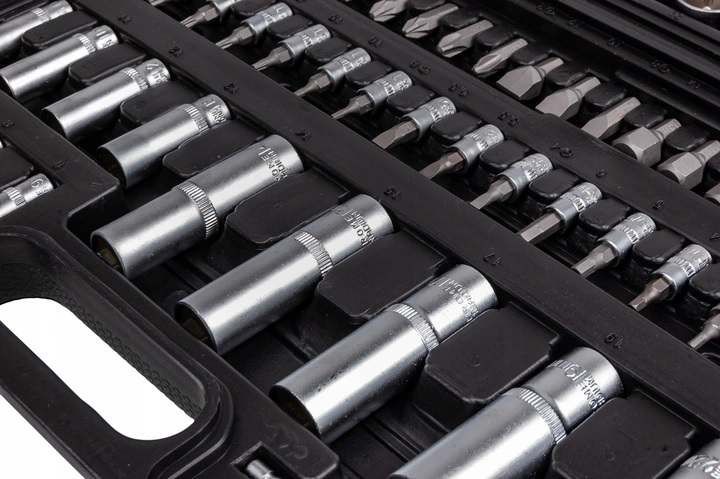 Zestaw kluczy nasadowych