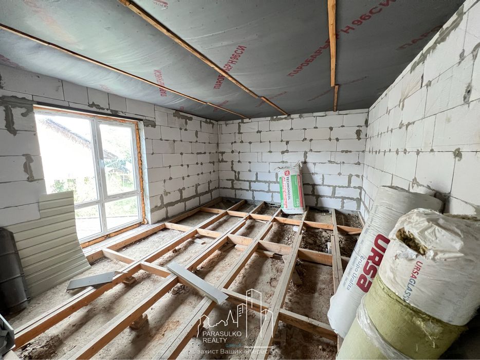 Продам будинок під ремонт!
