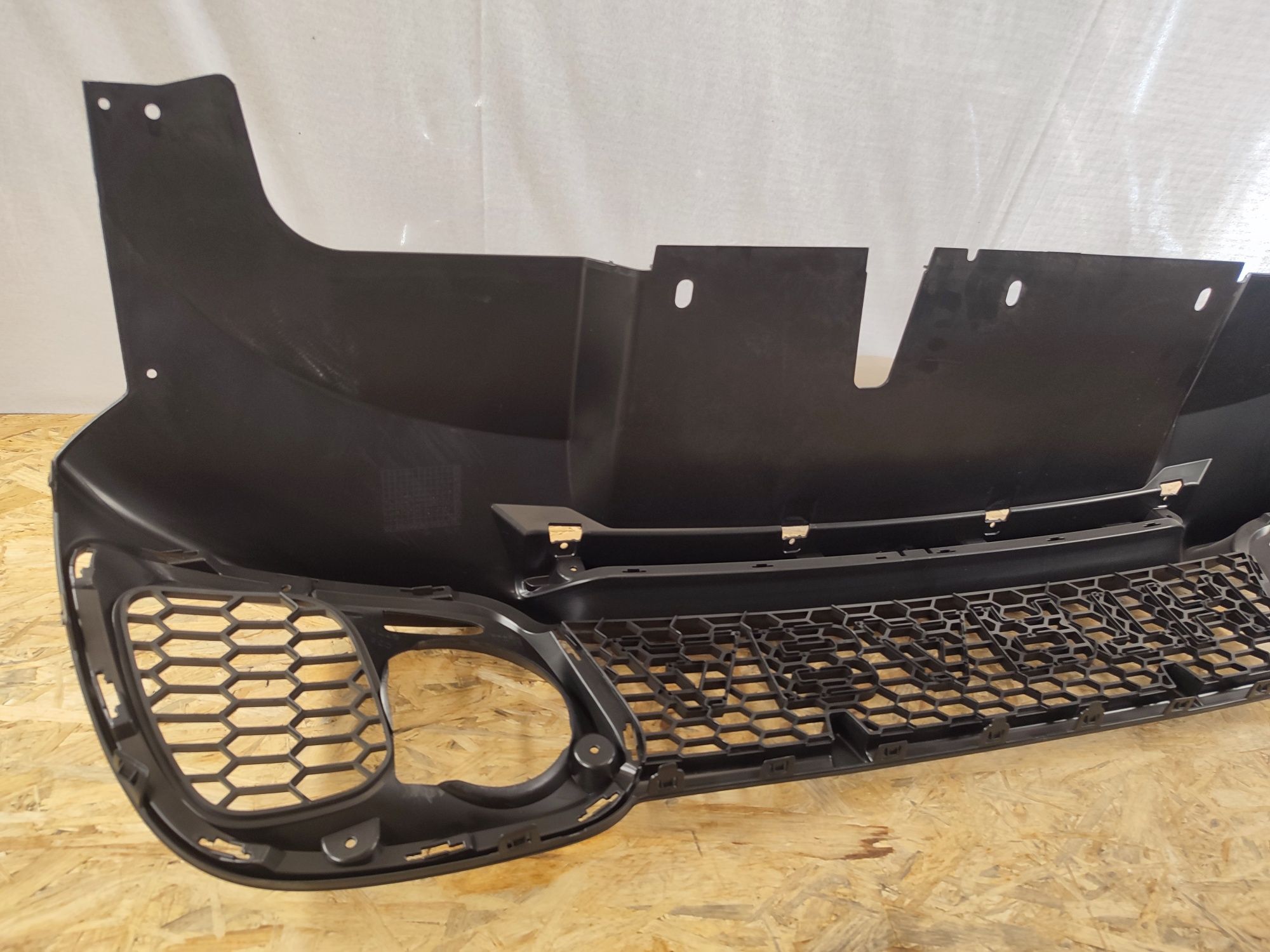 Kratka Środkowa Zderzaka Przód Fiat 500 ABARTH 595 Lift 23r Nowy Orygi