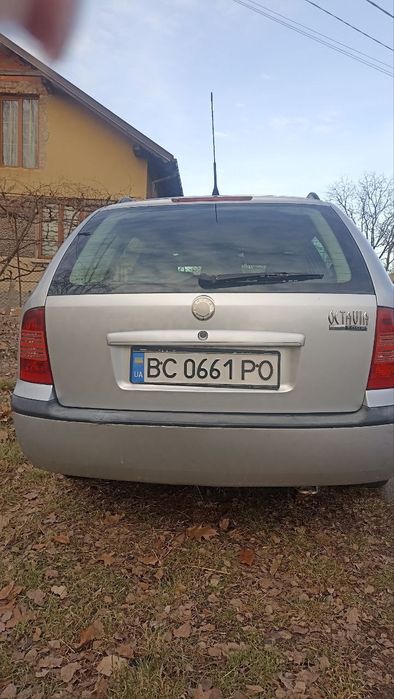 Skoda Octavia тур 1.9 tdi