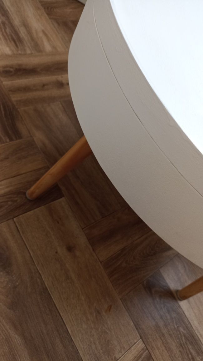 Stolik okrągły - Ikea